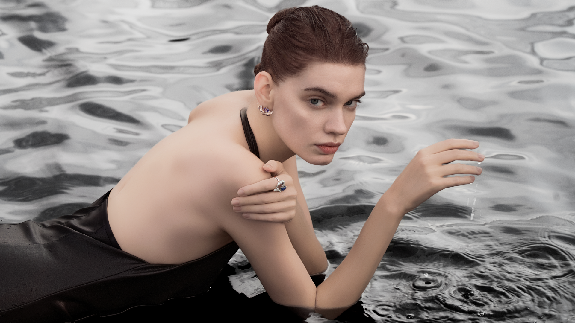 Simone Jewels: From Stories to Wearable Art