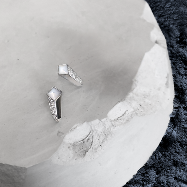 Edgy Studs (Semi Diamond)